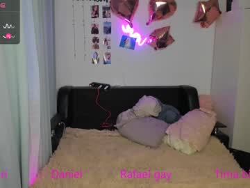 couple Cam Girls At Home Fucking Live with behollihot